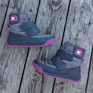 Sorel Girls Waterproof Snow Boots Grey & Pink